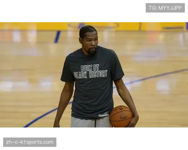 勇士防守体系对杜兰特实施针对性消耗，从无球到有球持续施压